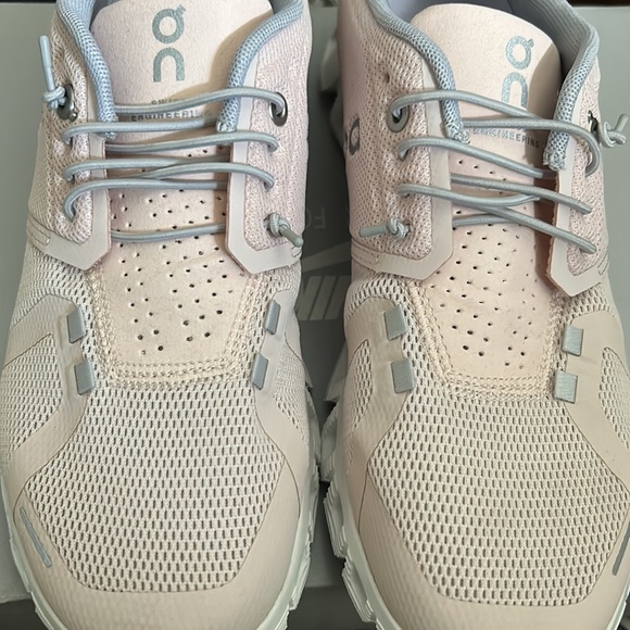 Cloud 5 Runner Shoe (Any Size) - Picture 2 of 6